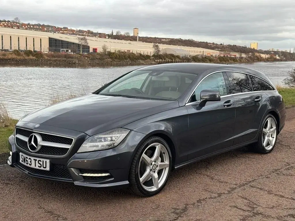 Used Mercedes CLS350 Shooting Brake AMG 2013 Grey Estate
