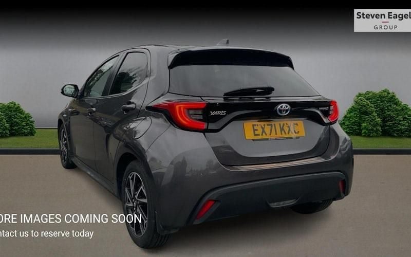 Used Toyota Yaris Hybrid Design 116 HP (85 kW) 2026 Hatchback