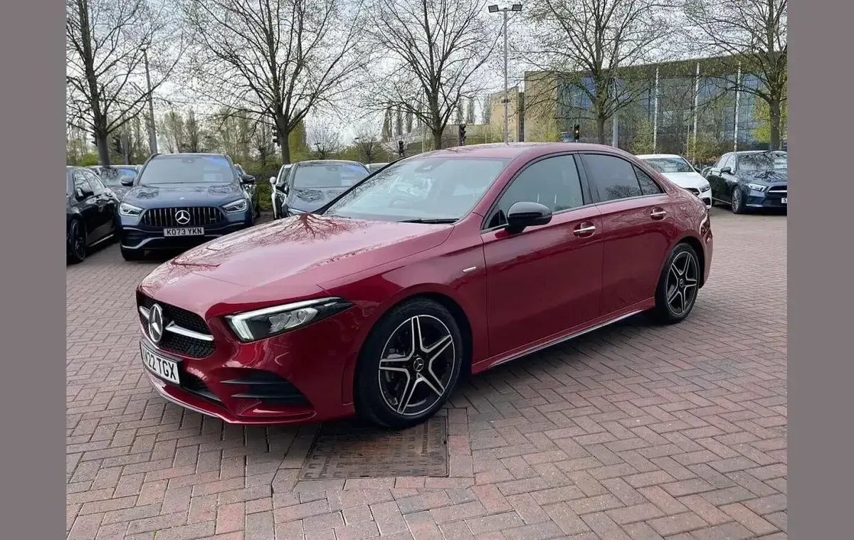 Used Mercedes A200 AMG Line Premium 163 HP (119 kW) 2022 Red Sedan