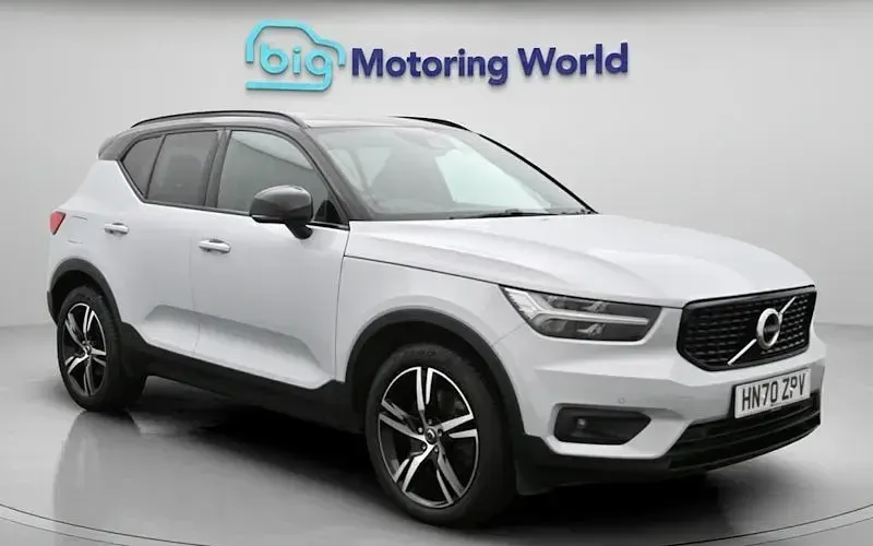 Used Volvo XC40 R-Design 262 HP (192 kW) 2020 SUV