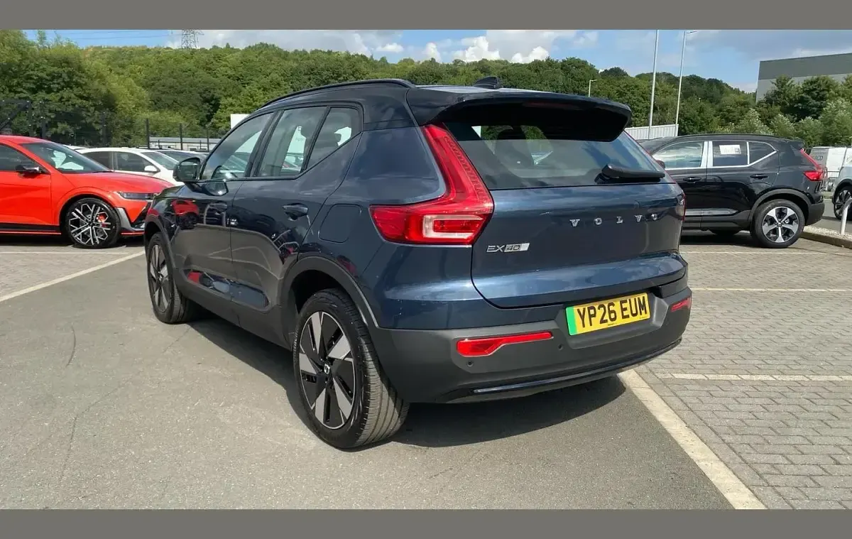 Used Volvo EX40 Plus 185 kW (252 HP) 2025 Blue SUV