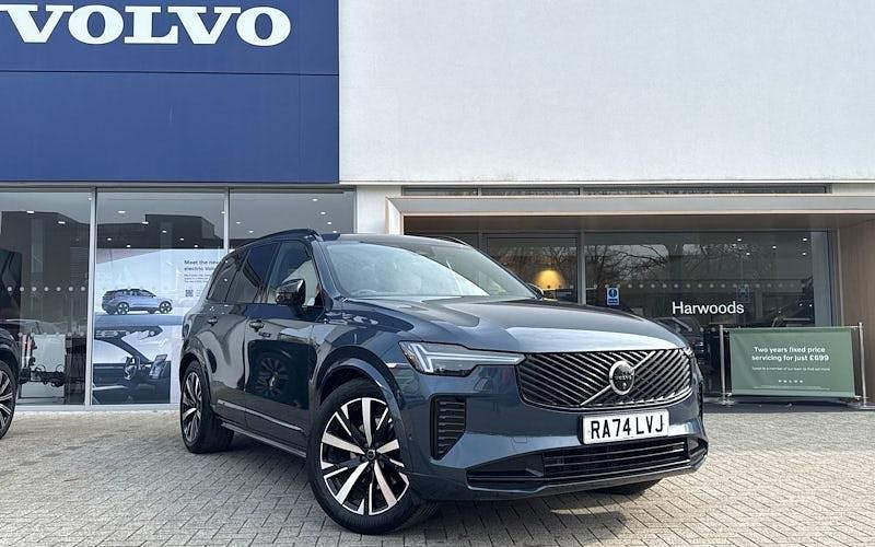 Used Volvo XC90 Plus 250 HP (183 kW) 2025 SUV