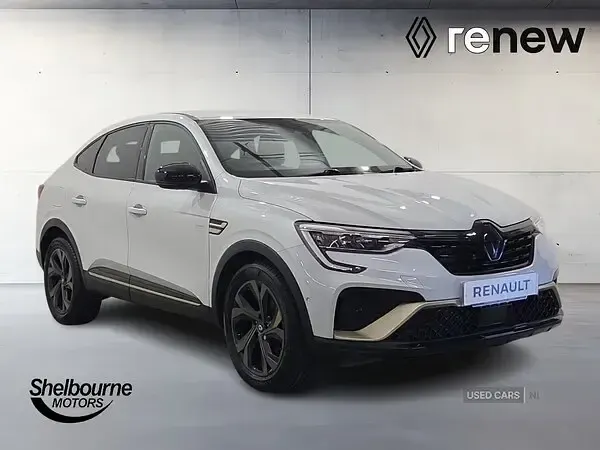 Used Renault Arkana Engineered 142 HP (104 kW) 2023 Metallic  pearl white  SUV