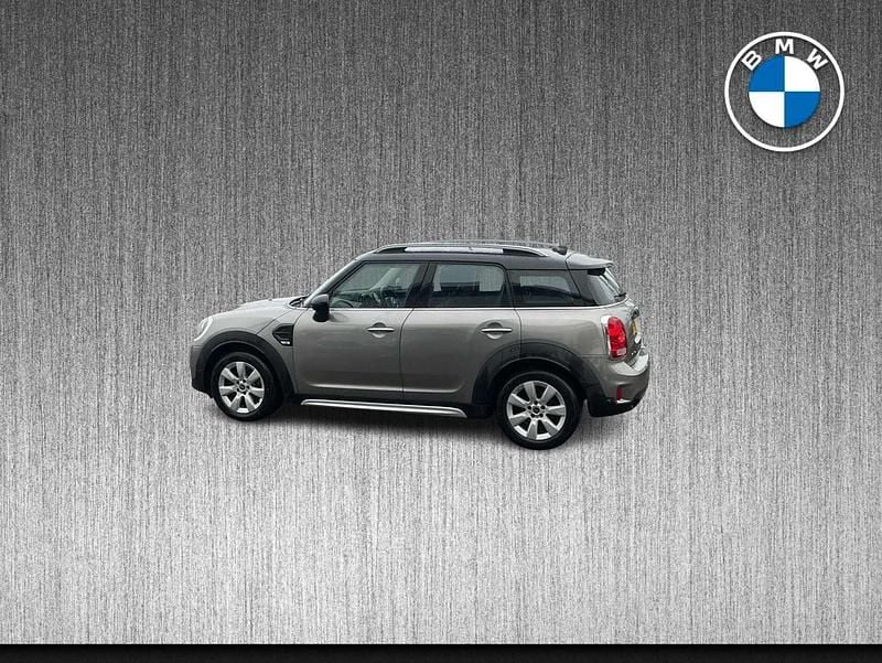 Used Mini Cooper Countryman 134 HP (98 kW) 2017 Silver SUV