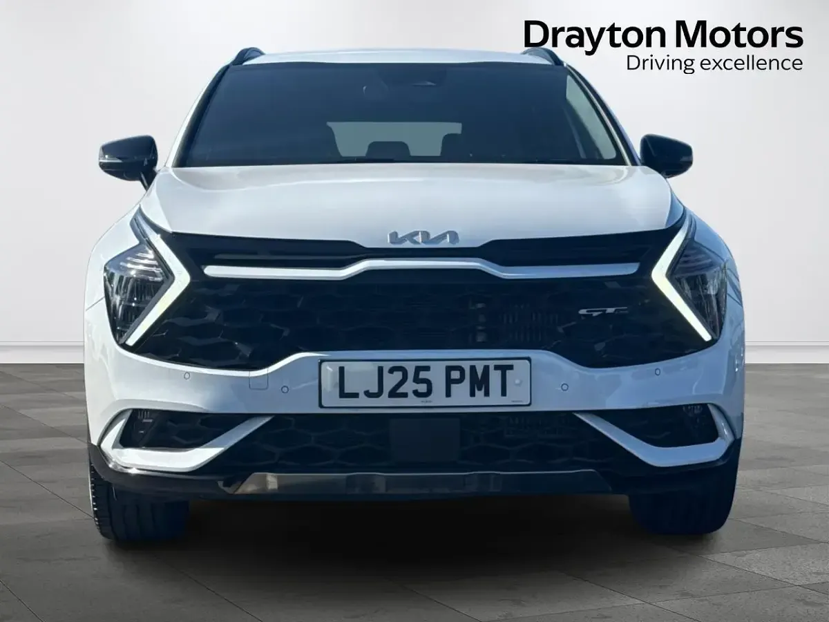 Used Kia Sportage GT-Line 157 HP (115 kW) 2025 White SUV