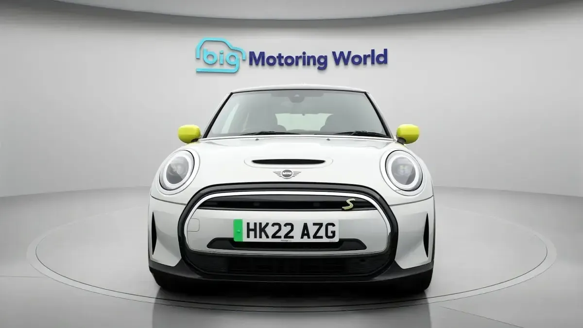 Used Mini Cooper S Hatch 135 kW (184 HP) 2022 Silver Hatchback