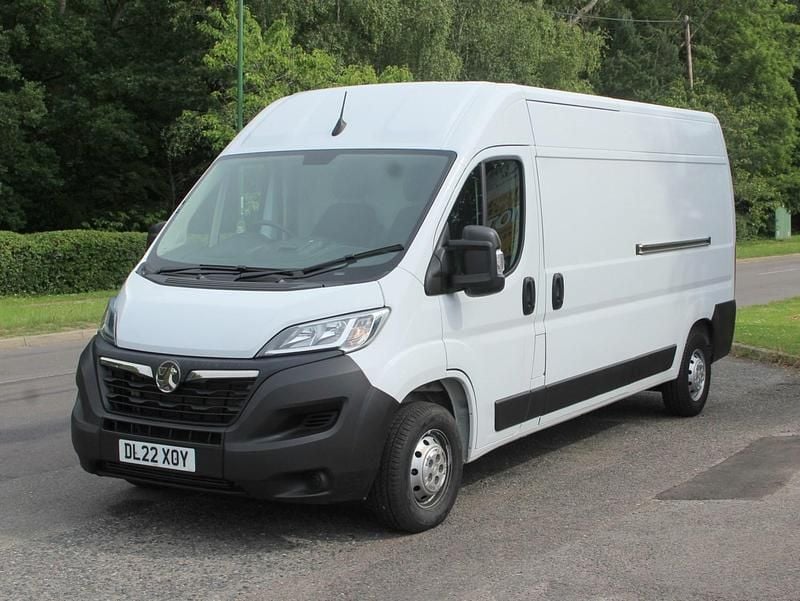 White Used 2022 Vauxhall Movano S Van | £14,950 (Good price) - Image 1/4