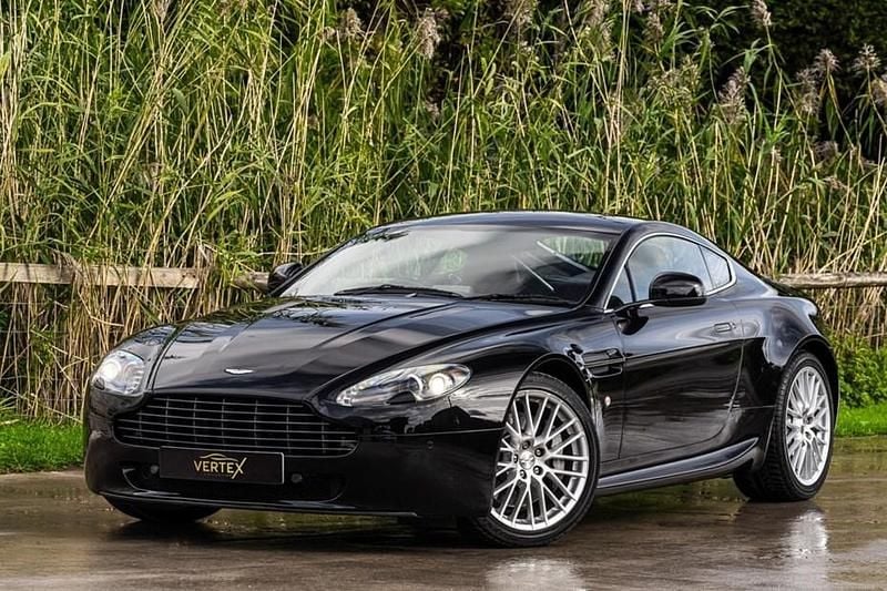 Used 2010 Aston Martin Vantage Coupe | £36,970 (Fair price) - Image 1/1
