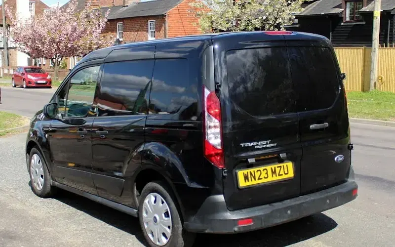 Gebraucht Ford Transit Connect Trend 75 PS (55 kW) 2023 Schwarz Van / Kleinbus