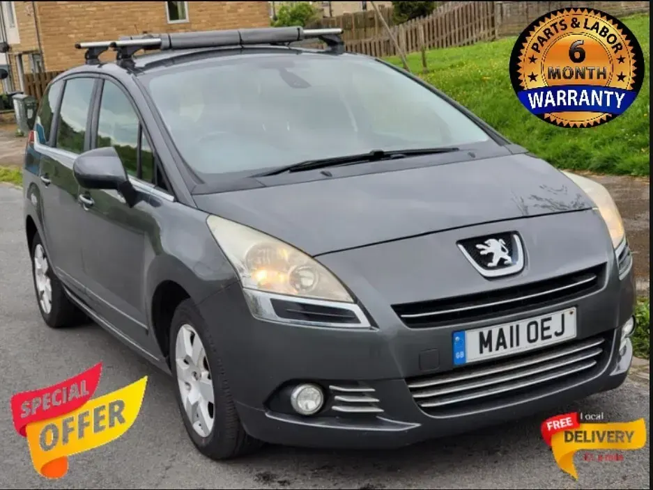 Used Peugeot 5008 Access 2013 Blue MPV