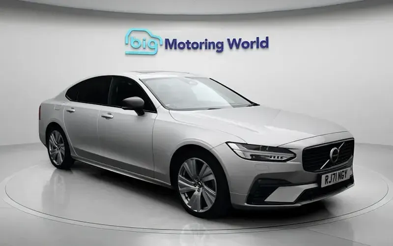 Used Volvo S90 R-Design 390 HP (286 kW) 2021 Silver Sedan