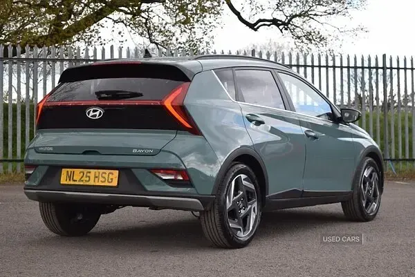 Used Hyundai Bayon Premium 100 HP (73 kW) 2025 Green SUV