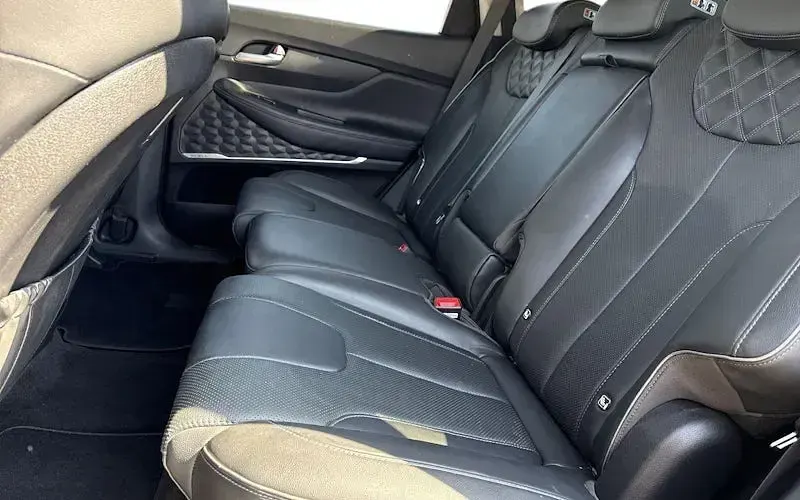 Used Hyundai Santa Fe Premium 230 HP (169 kW) 2022 Black SUV