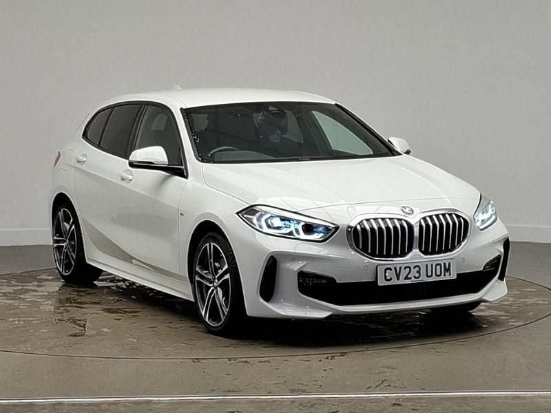 Used BMW 118 M Sport 136 HP (100 kW) 2023 White Hatchback