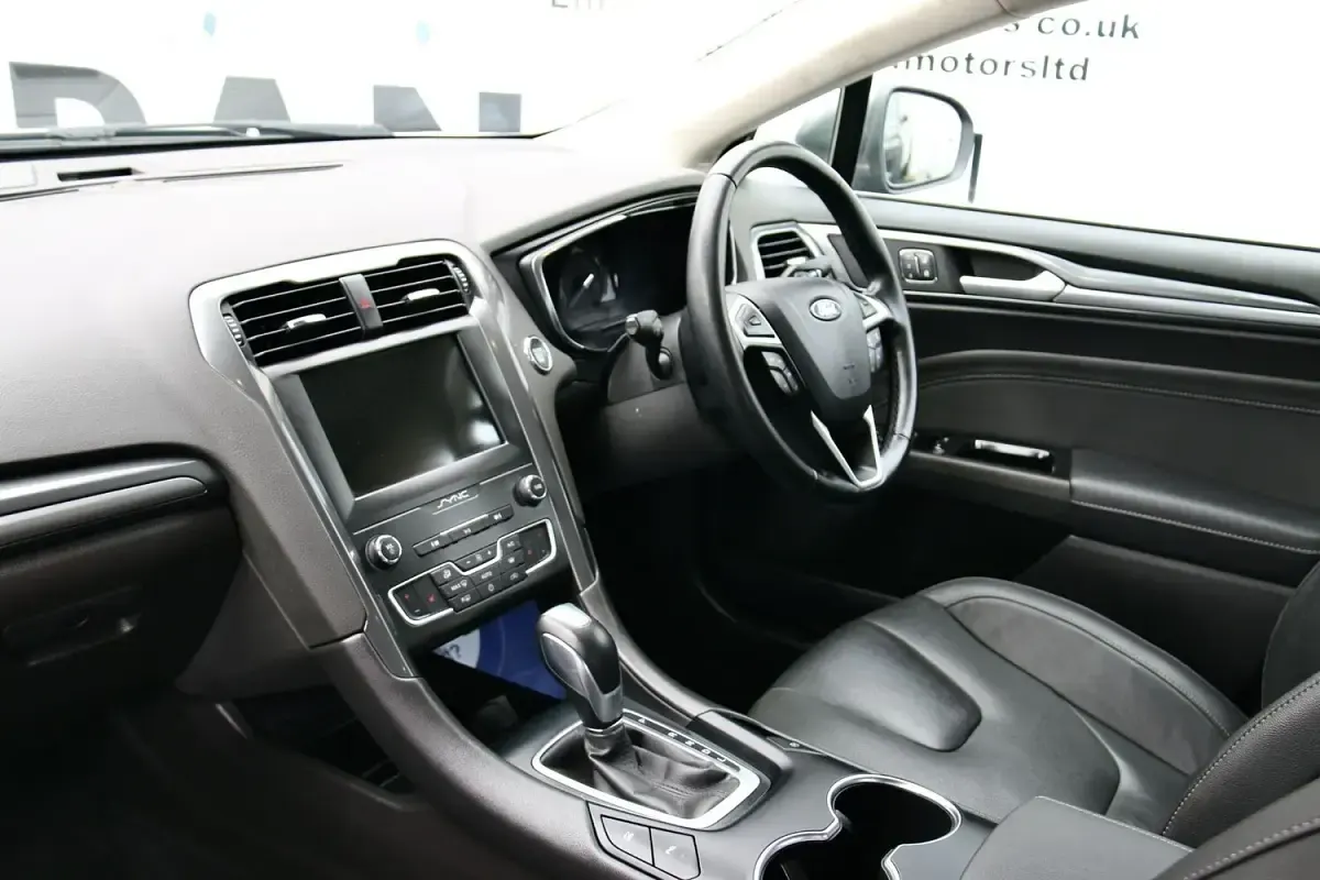 Used Ford Mondeo Titanium 187 HP (137 kW) 2021 Grey Sedan