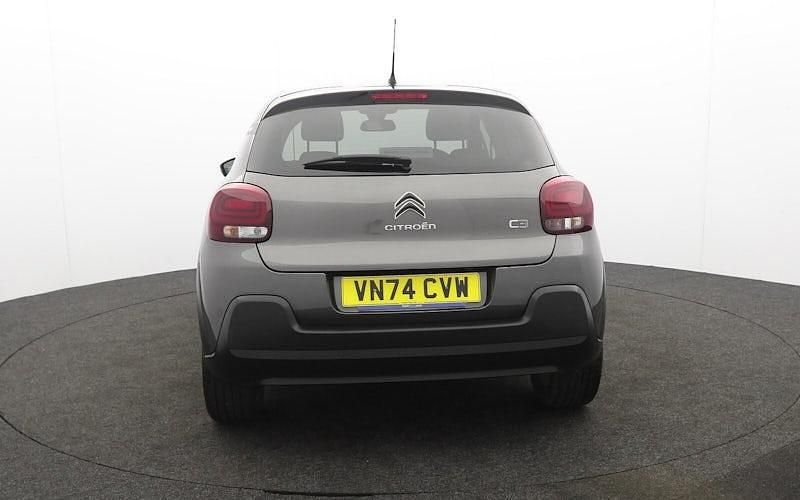 Usado Citroën C3 PureTech 110 HP (80 kW) 2024 Cinzento Citadino
