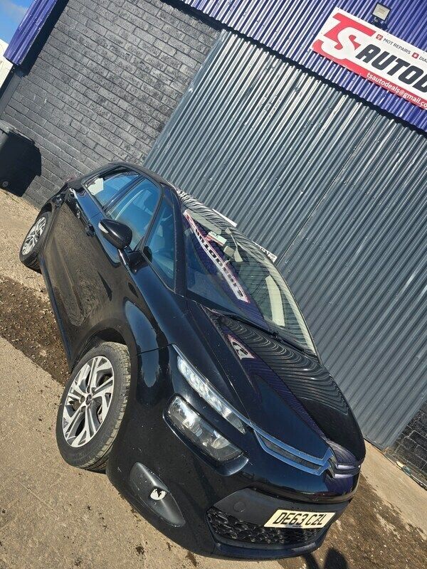 Black Used 2013 Citroën C4 Picasso VTR Sport MPV | £3,350 (Fair price) - Image 1/4