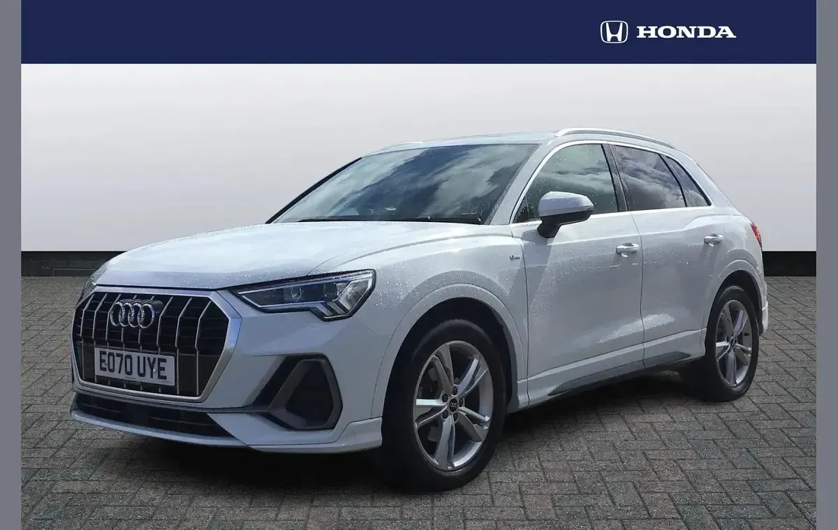 Used Audi Q3 S-Line 150 HP (110 kW) 2021 White SUV