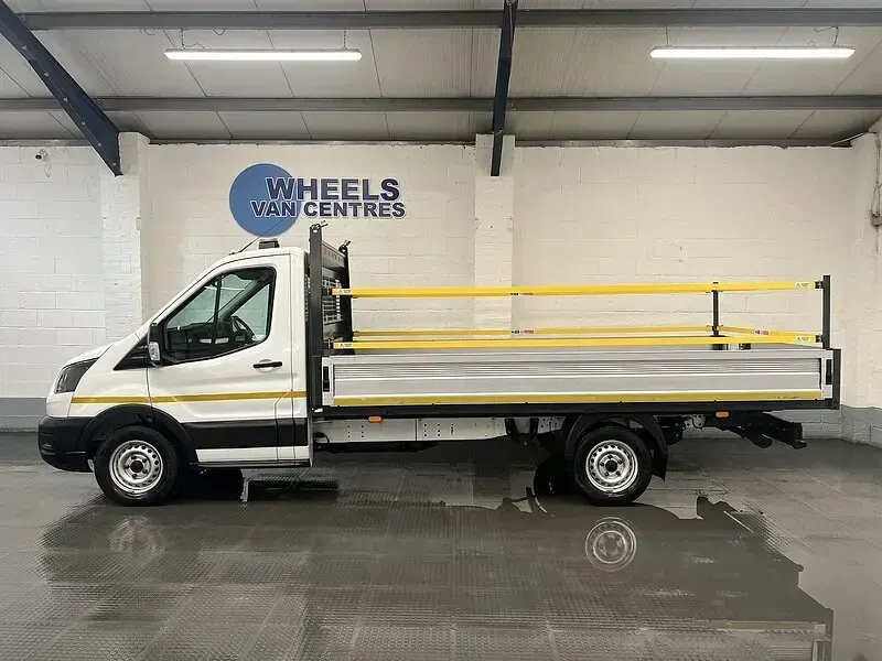 Used Ford Transit S 130 HP (95 kW) 2022 White Cabriolet