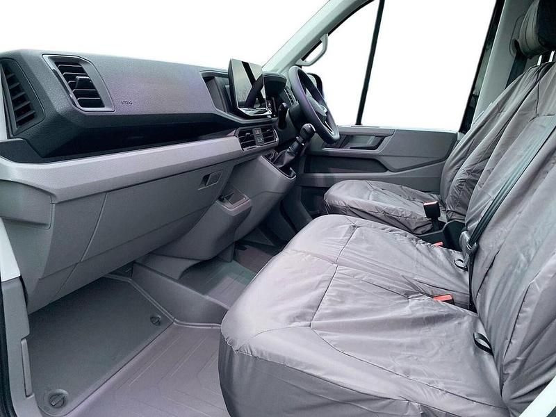 New VW Crafter Business 140 HP (102 kW) 2025 Black Van