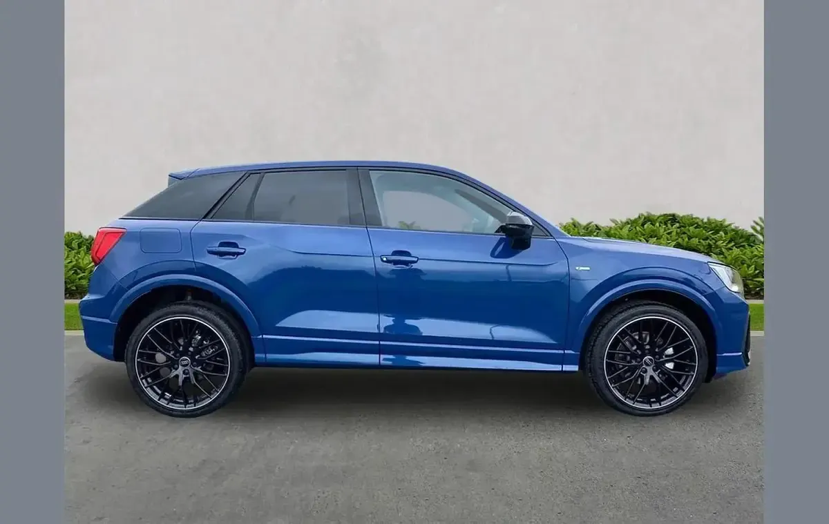 Nuevo Audi Q2 Black Edition 147 CV (108 kW) 2025 Other SUV