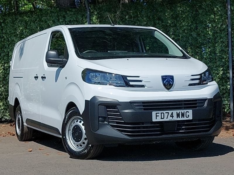 White Used 2024 Peugeot Expert Van | £19,498 (Fair price) - Image 1/4