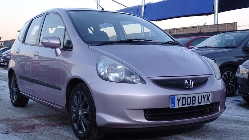 Second-hand Honda Jazz SE 82 CP (60 kW) 2008 Roșu Hatchback