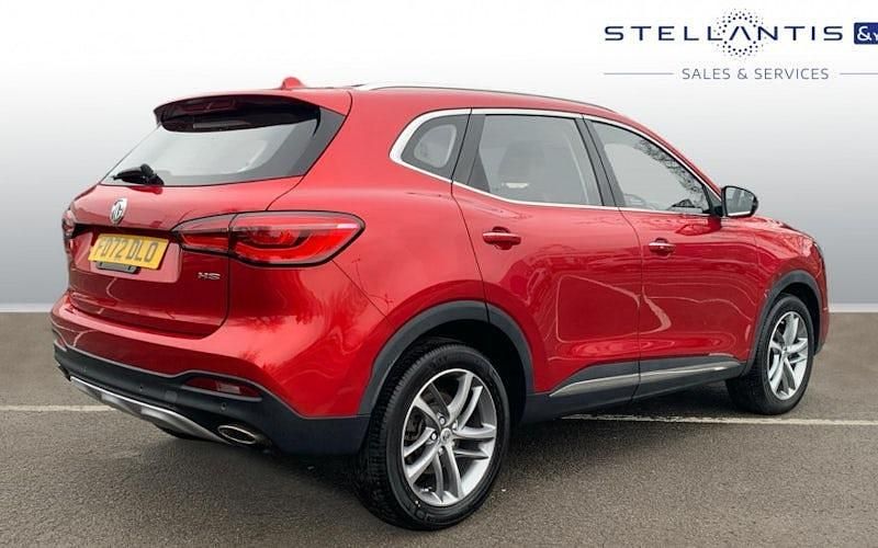 Used MG HS Excite 162 HP (119 kW) 2022 Red SUV