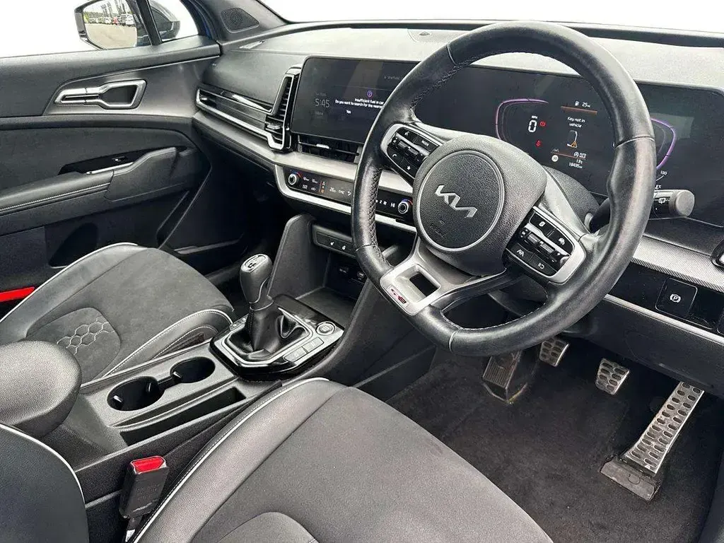Used Kia Sportage GT-Line 147 HP (108 kW) 2023 Blue SUV