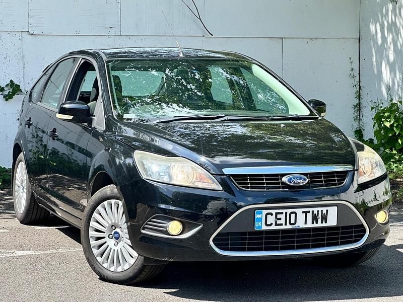 Black Used 2010 Ford Focus Titanium Hatchback | £2,500 (A bit pricey) - Image 1/4
