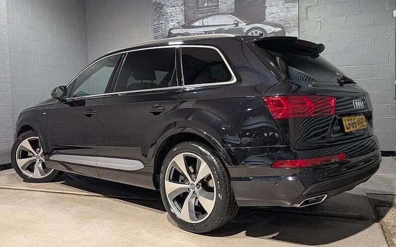 Used Audi Q7 S-Line 272 HP (200 kW) 2018 SUV