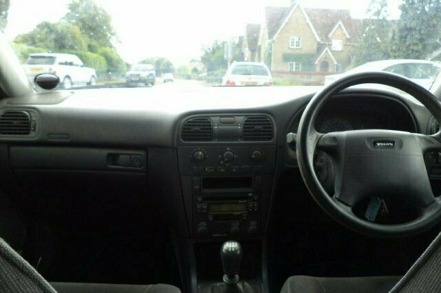 Used Volvo S40 122 HP (89 kW) 2001 Sedan