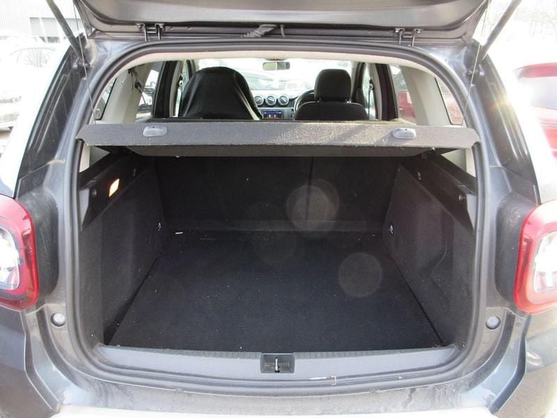 Used Dacia Duster Prestige 115 HP (84 kW) 2020 Grey SUV