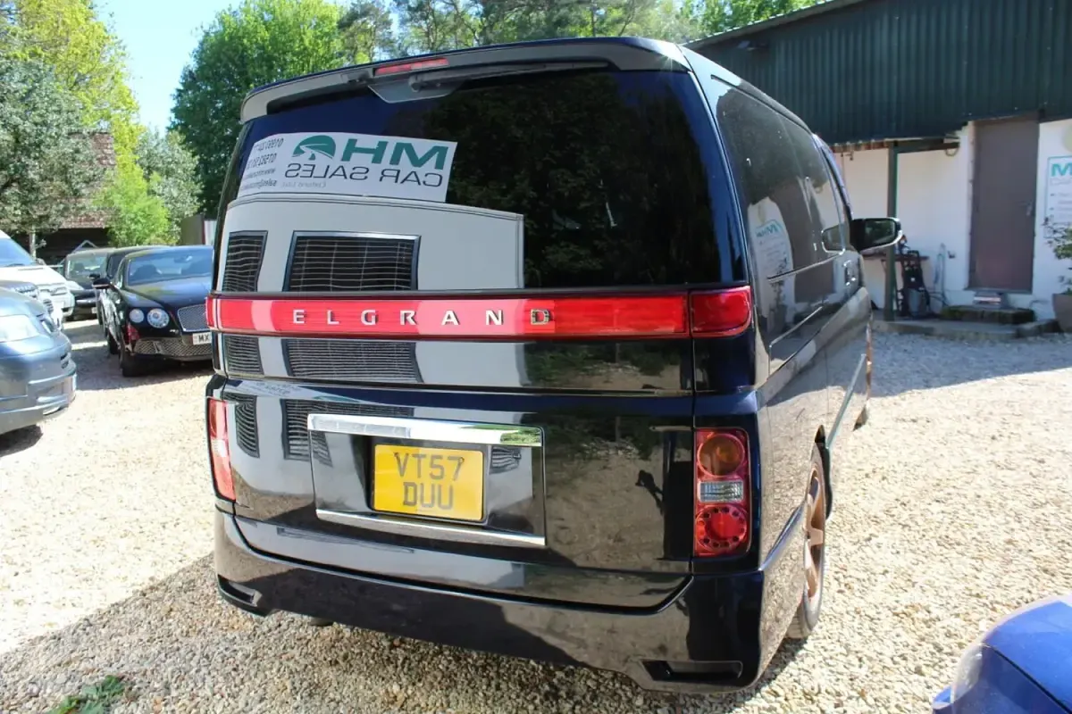 Used Nissan Elgrand 2018 Black