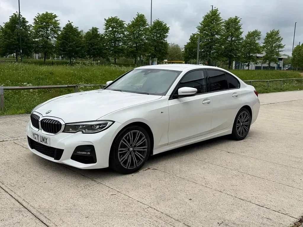 Usado BMW 320 M Sport 2021 Blanco Berlina