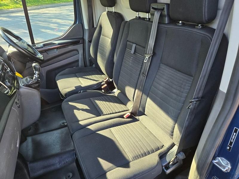 Used Ford Transit Custom Limited 130 HP (95 kW) 2019 Blue Van