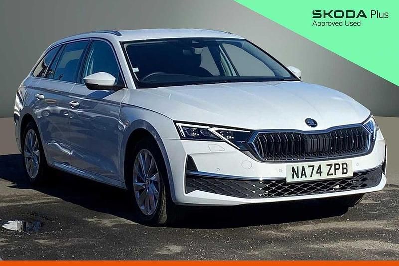 Used Skoda Octavia First Edition 150 HP (110 kW) 2024 White Estate