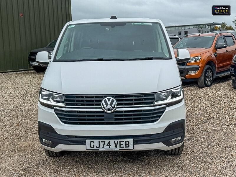 Used VW Transporter Highline 150 HP (110 kW) 2024 White Van