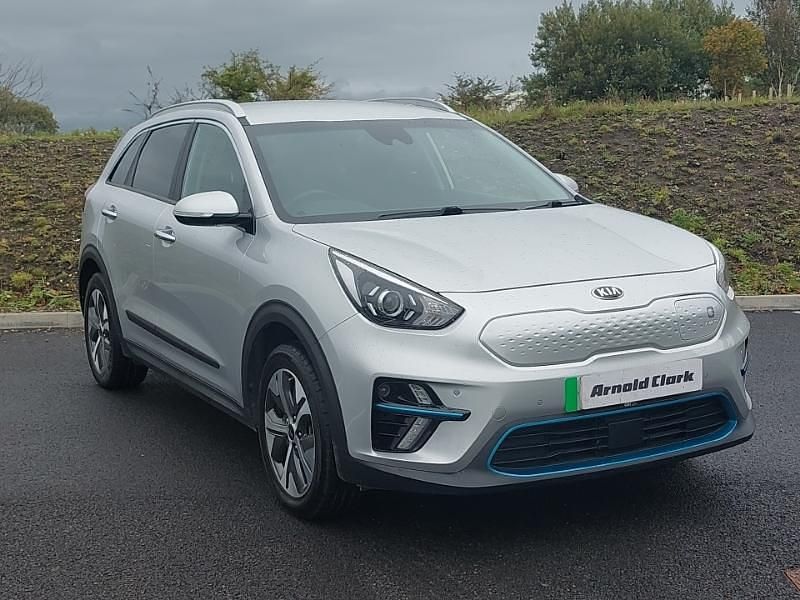 Silver Used 2021 Kia e-Niro 3 SUV | £15,998 (Good price) - Image 1/4