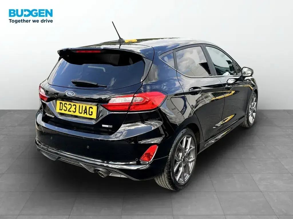 Used Ford Fiesta ST-Line 125 HP (91 kW) 2023 Black Hatchback