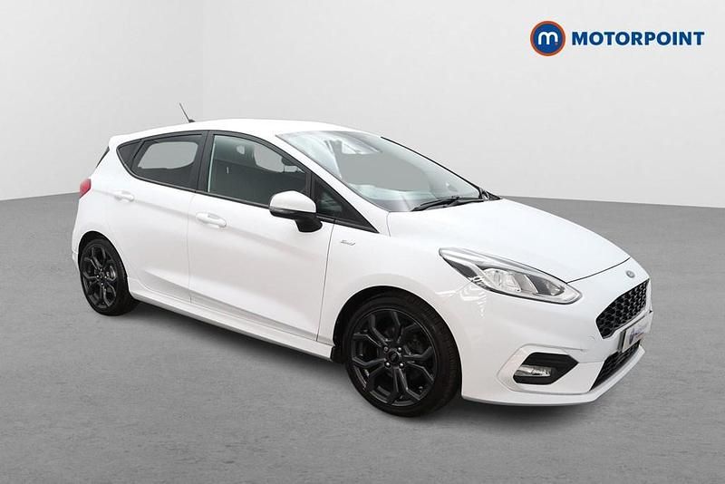 Begagnad Ford Fiesta ST-Line 125 HK (91 kW) 2019 Halvkombi