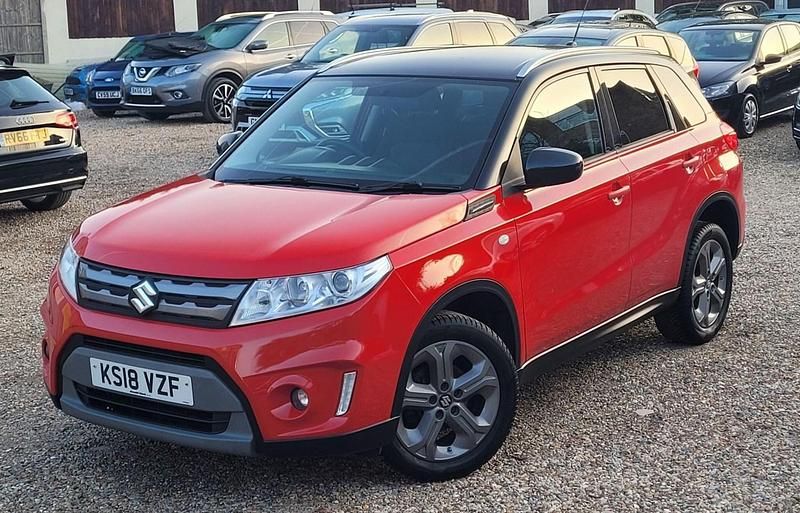 Used Suzuki Vitara SZ-T 2018 Red/black SUV
