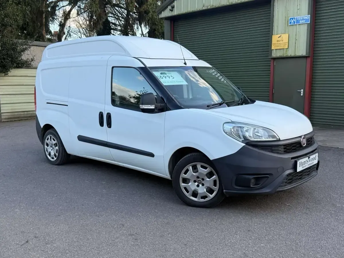 Used Fiat Doblò 2015 White MPV