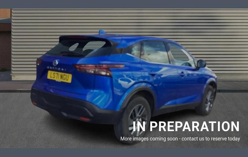 Used Nissan Qashqai Acenta Premium 156 HP (114 kW) 2021 Blue SUV