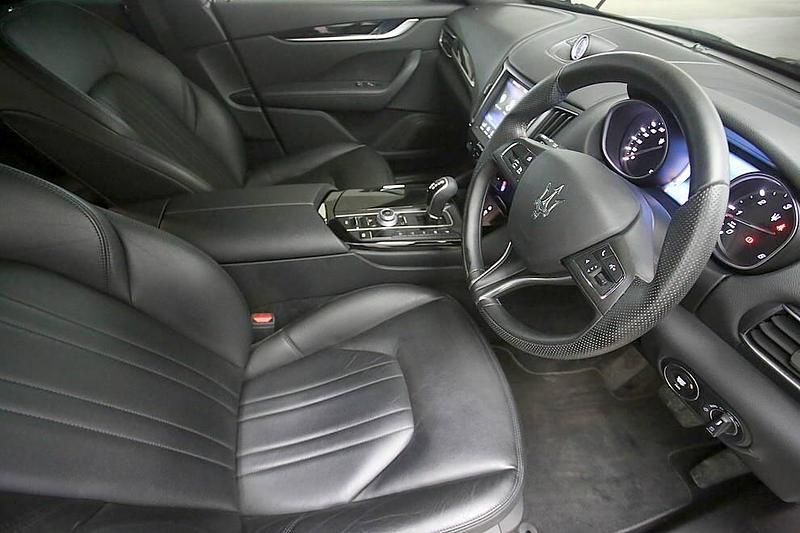 Used Maserati Levante 275 HP (202 kW) 2018 White SUV