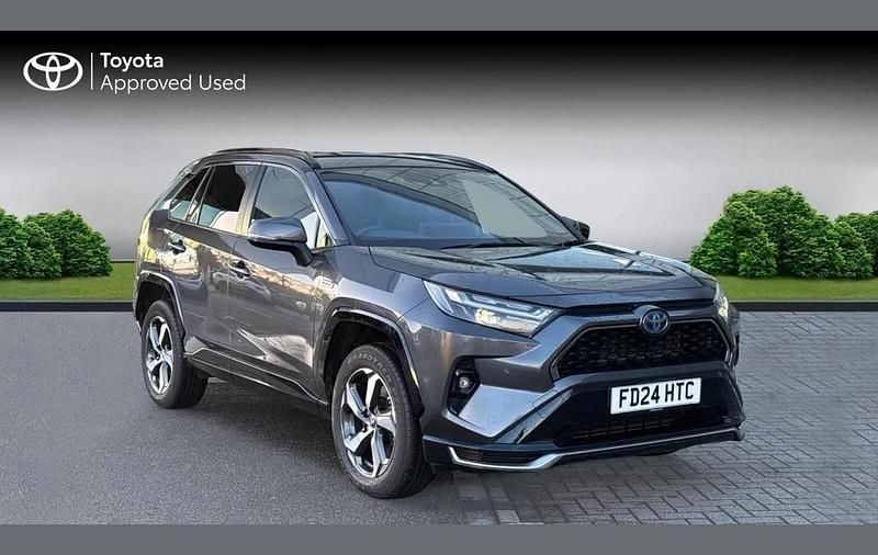 Grey Used 2024 Toyota RAV4 Hybrid Design SUV | £30,990 (Good price) - Image 1/4