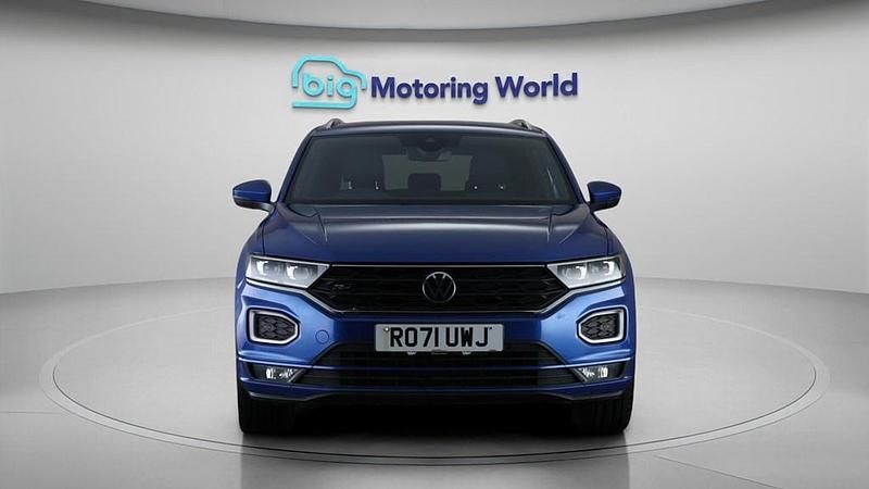 Usado VW T-Roc R-line 150 HP (110 kW) 2021 Azul SUV