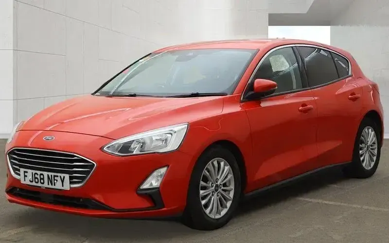 Used Ford Focus Titanium 120 HP (88 kW) 2020 Hatchback
