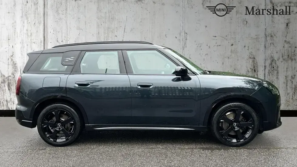 Used Mini Countryman 168 HP (123 kW) 2025 Grey SUV