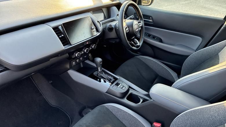 New Honda Jazz Advance 122 HP (89 kW) 2025 Hatchback